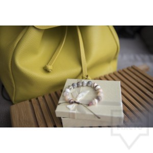 Ръчно изработена гривна Amelis - hortensia