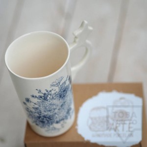 Порцеланова чаша Пролет