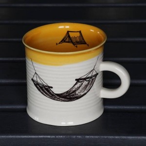 Ръчно изработена порцеланова чаша тип консерва Art.E Handmade - Hommock