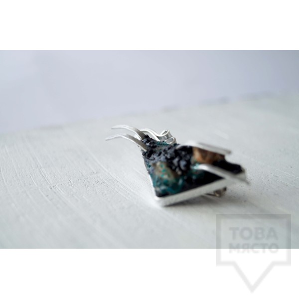 Брошка Asia Petrova Jewelry - comfortable discomfort