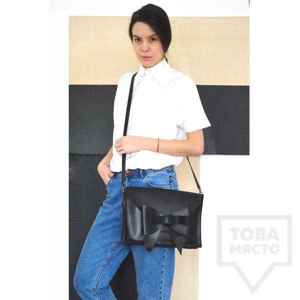 Черна малка дамска чанта Attitude 157 Origami Ribbon