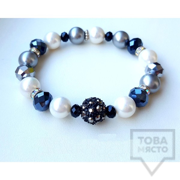 Ръчно изработена гривна Dream of Royalty - pearl dreams