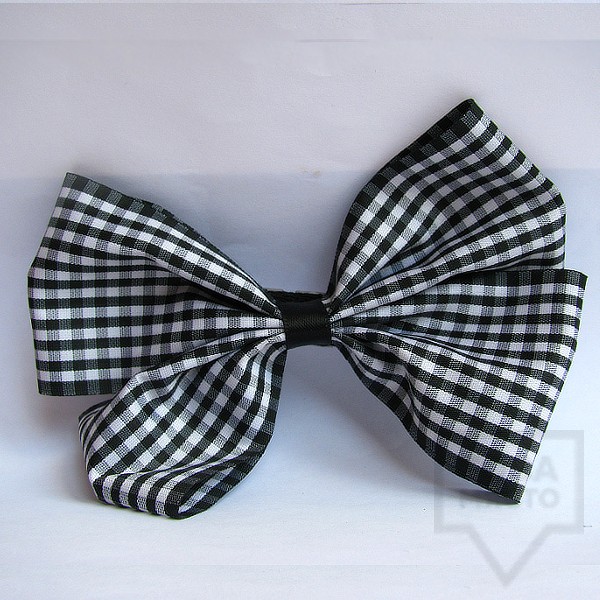 Шнола за коса Фърфолета &ndash; черно-бяло каре