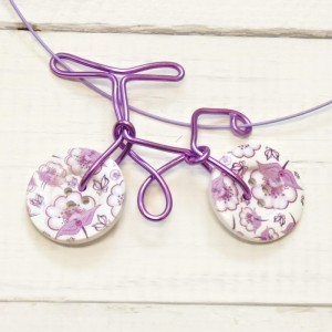 Ръчно изработено колие Фърфолета - байк