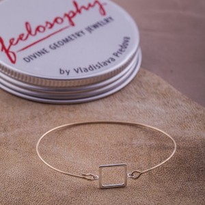 Сребърна гривна Feelosophy - квадрат