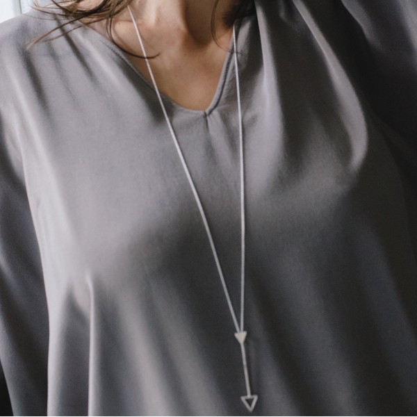 Сребърно колие Feelosophy Hardware - триъгълник