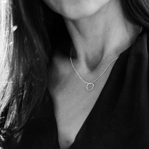 Сребърно колие Feelosophy - кръг