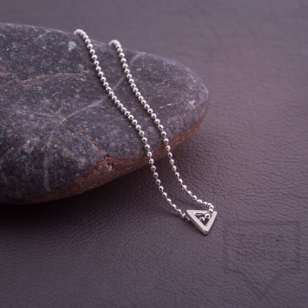 Сребърнo колие Feelosophy Whisper - триъгълник