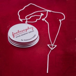 Сребърно отворено колие Feelosophy Sensuelle - триъгълник