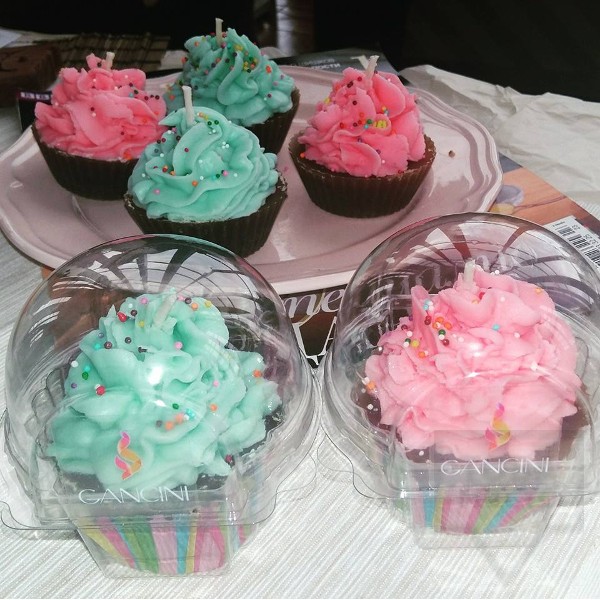 Ръчно изработена свещ Gancini - мъфин