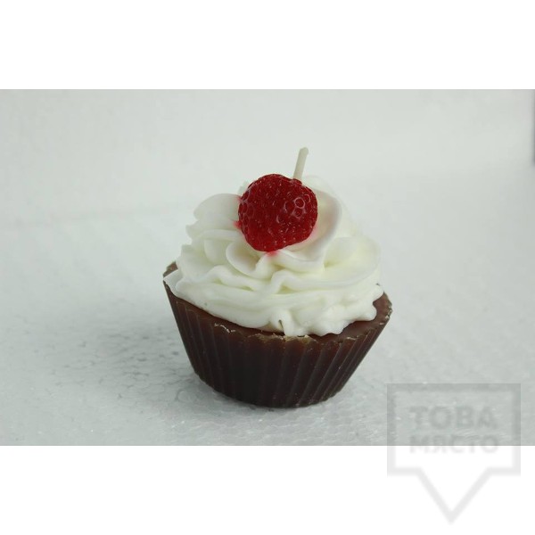 Ръчно изработена свещ Gancini - red velvet cupcake