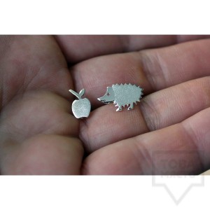 Сребърни обеци Gargorock - таралеж и ябълка