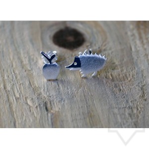 Сребърни обеци Gargorock - таралеж и ябълка