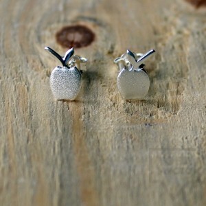 Сребърни обеци Gargorock - ябълки