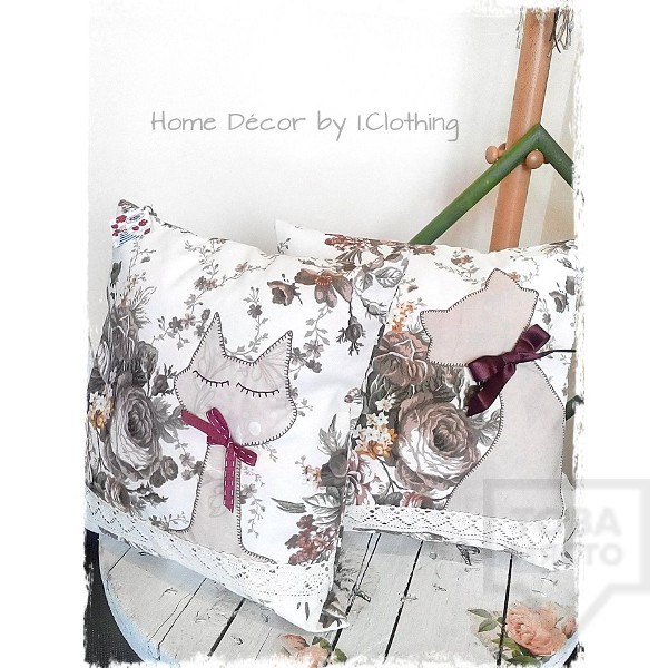 Декоративна възглавница I.Clothing - cat in the back