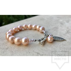 Ръчно изработена гривна Jewellery by Emilya - перли праскова