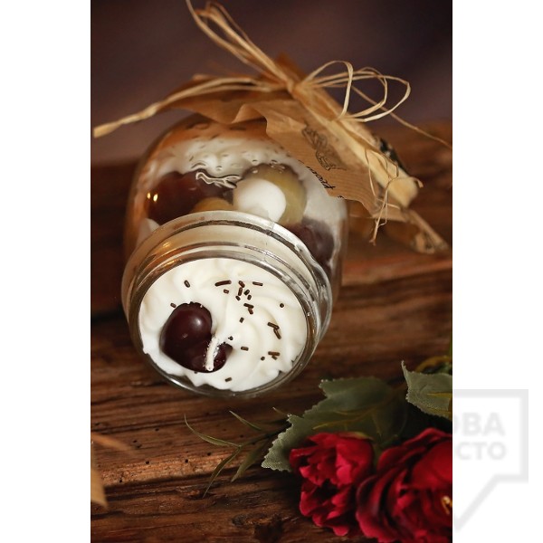 Ръчно изработена свещ KIndy Candles - карамелени бомби