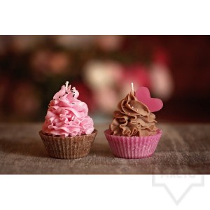 Ръчно изработена свещ KIndy Candles - мъфин