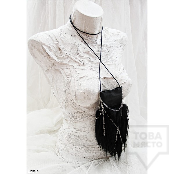 Ръчно изработено колие-чантичка  LXA - Little keeper