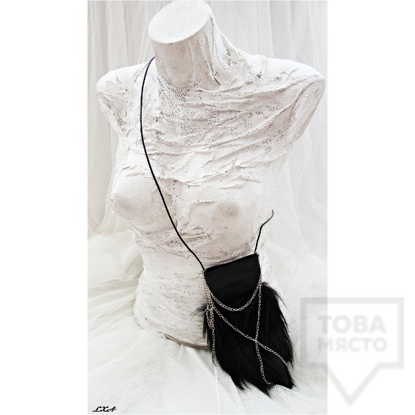 Ръчно изработено колие-чантичка  LXA - Little keeper