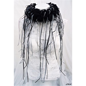 Ръчно изработено колие LXA - Dripping Flower