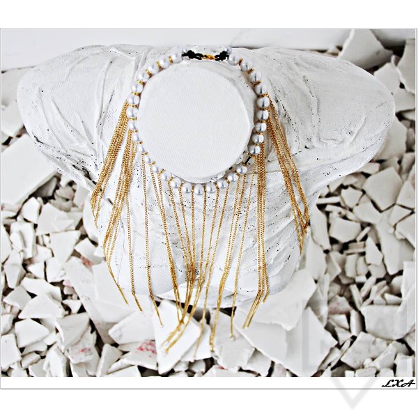 Дизайнерско колие LXA - Golden Pearls