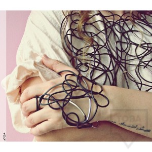 Ръчно изработена гривна LXA - iCloud