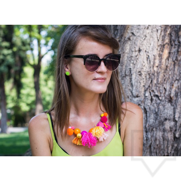 Колие Lollipop - дърво и пискюли в розово и оранжево