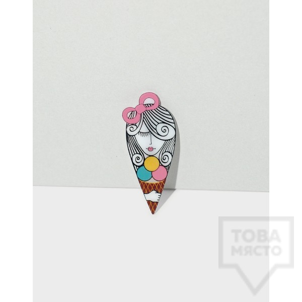 Брошка Mihha - Girl with an ice cream