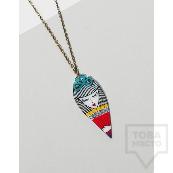 Дизайнерско колие Mihha - Girl with a fan