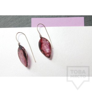 Дизайнерски обеци Nimeria Shop - Seethrough petals Purple Shine