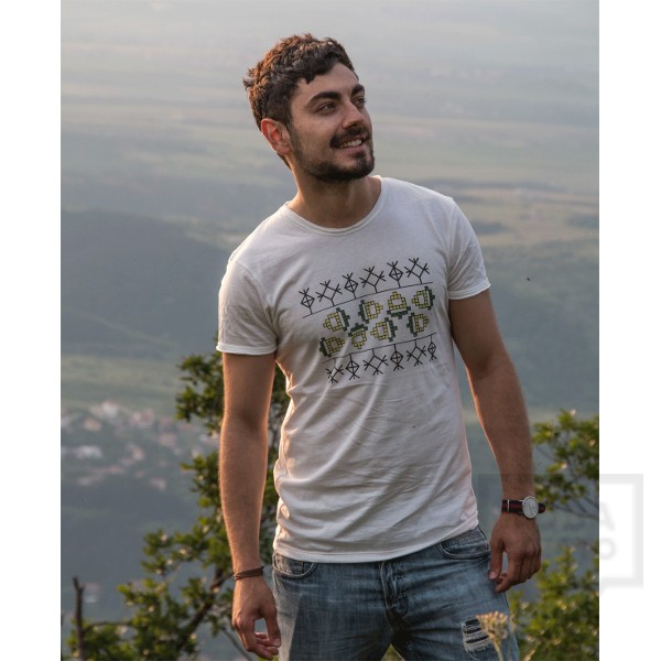 Мъжка тениска Носия - златен жълъд