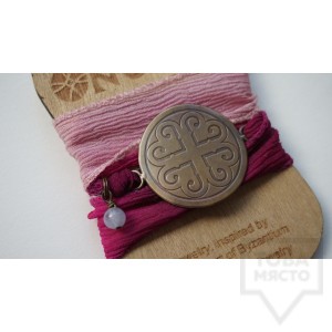 Ръчно изработена гривнa Numia - Earth