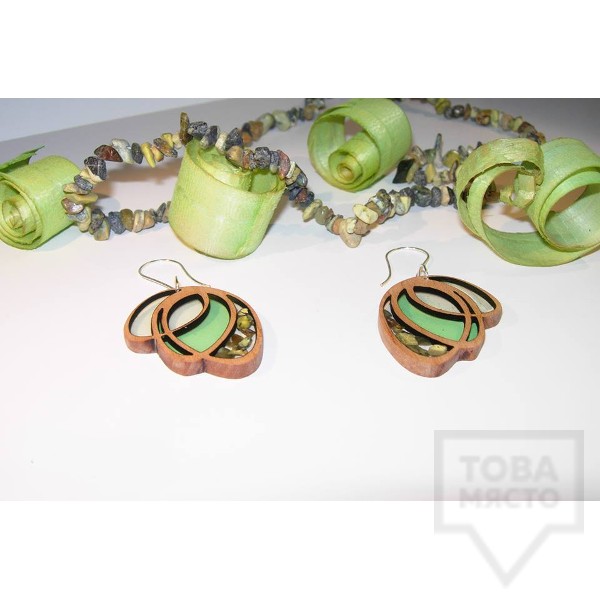 Дизайнерски обеци Panayotov Handmade - green butterfly