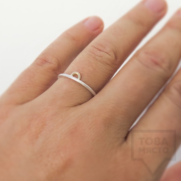 Сребърен пръстен Pin - със златен елемент 3 сребрист