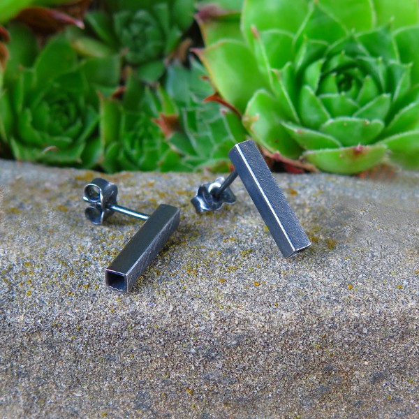 Сребърни обеци квадратна тръбичка Pin - оксидирано сребро