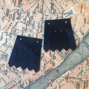 Ресни Prima Art - черни гладка кожа мини