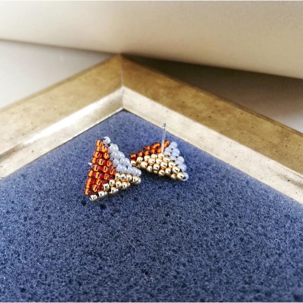 Ръчно изработени обеци - Свраките mini триъгълник