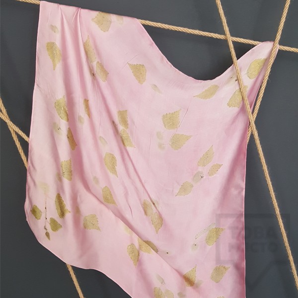 Копринено фишу The Bucket-Rosie