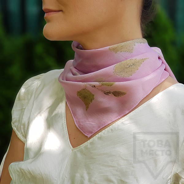 Копринено фишу The Bucket-Rosie