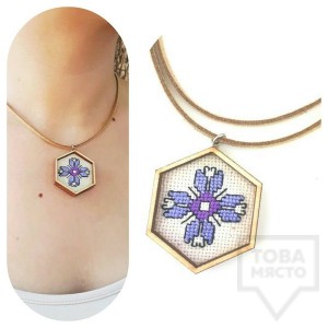 Ръчно изработено колие VelvetLeaves - бродерия шевица