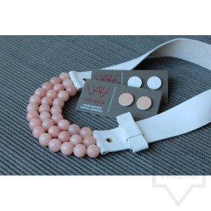 Ръчно изработено колие Vyara Tzeneva Jewellery - triple white pink