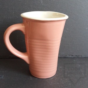 Ръчно изработена порцеланова чаша Korchev Design Studio - big baby pink can