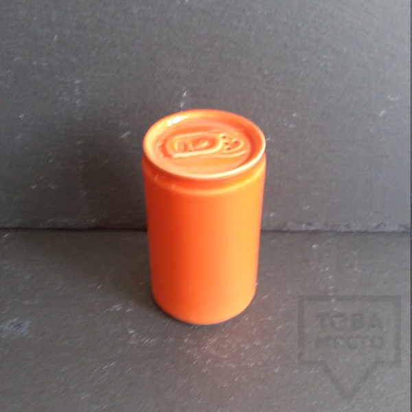 Ръчно изработена порцеланова солница - кенче - Korchev Design Studio - orange