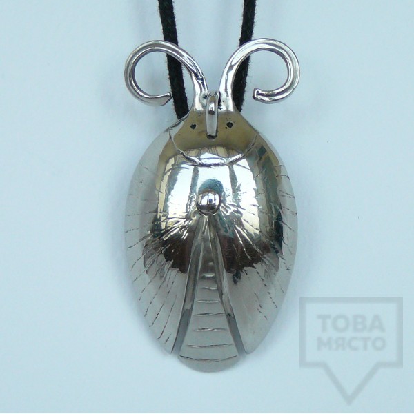 Ръчно изработен медальон Krasi&Iv - калинка