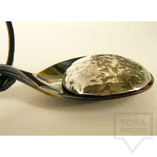 Ръчно изработен медальон Krasi&Iv - сълза