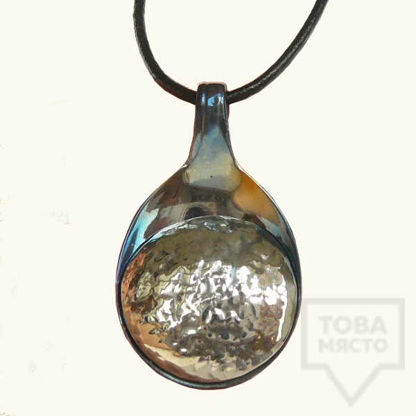 Ръчно изработен медальон Krasi&Iv - сълза