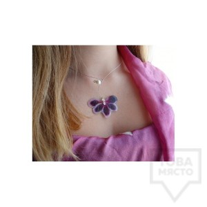 Дизайнерско колие MeganFlo - Лилава налба и перли