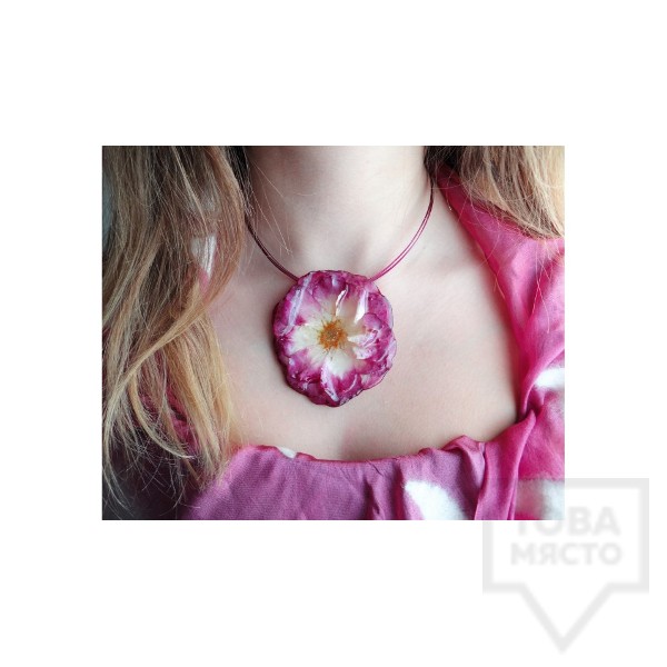 Дизайнерско колие MeganFlo - Триизмерна роза