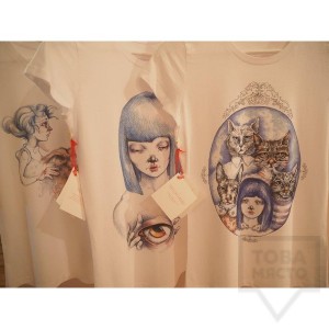 Ръчно рисувана тениска Dreams in Drawings - The Cat Family